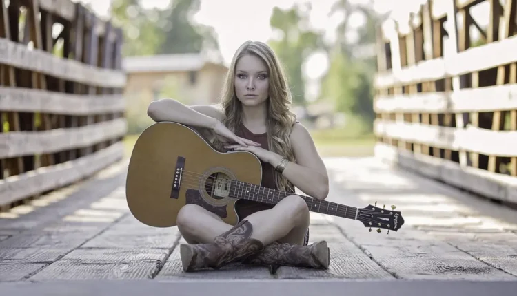 Cache thiaguinho: quanto o cantor cobra por show atualmente