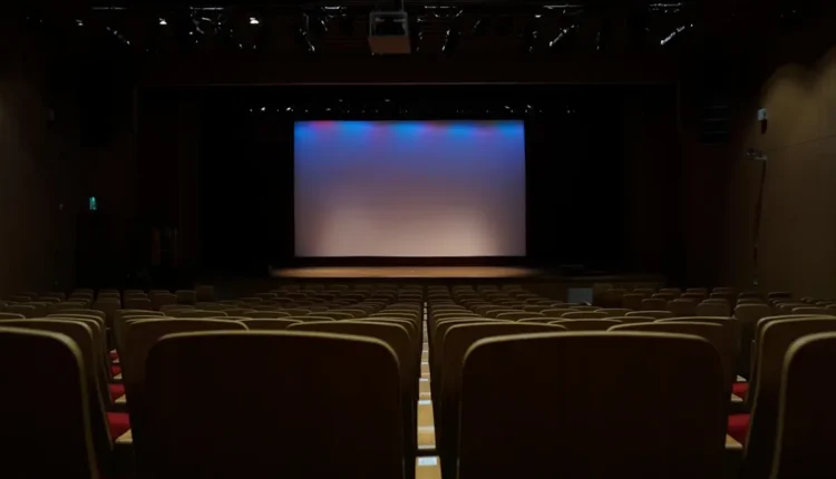 O que é visualizador em destaque no facebook: como funciona