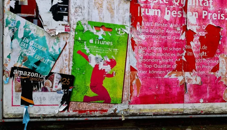 Tráfego pago em ingles: paid traffic e termos do marketing