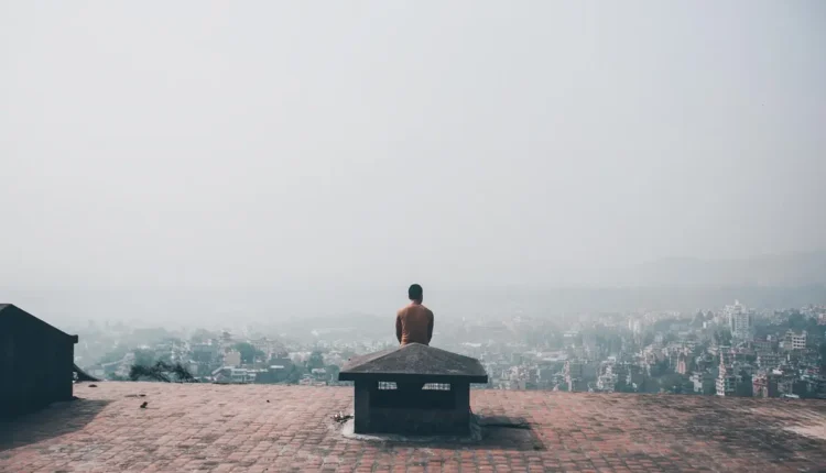 Último andar de um prédio nome: cobertura ou ático?