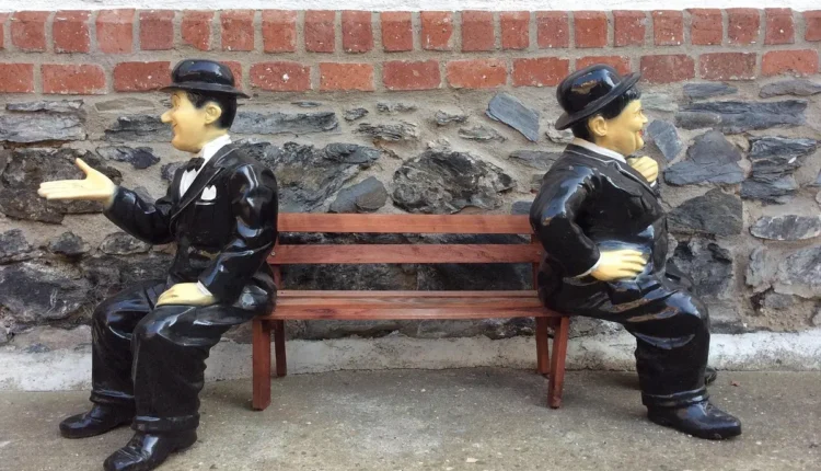 Quanto lucas guimarães ganha por mês: receita estimada do humorista