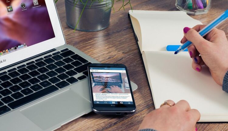 Como personalizar nome e bio nas redes sociais com letras diferentes